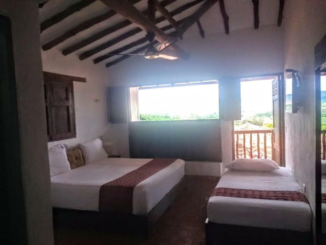 La Loma Hotel בריצ'ארה מראה חיצוני תמונה